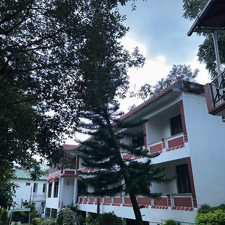 Hotel Maya Regency Bhīm Tāl Exterior foto